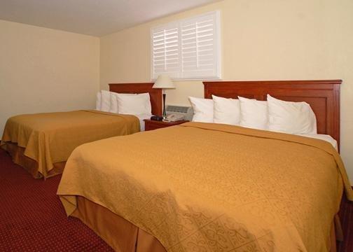 Days Inn & Suites By Wyndham Hickory Kültér fotó